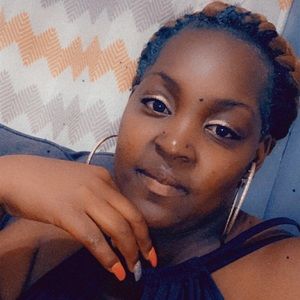 Meet your Posher, Kiadasha